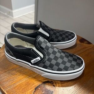 Kids NEW checkered Vans Shoes 12.5